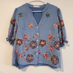 Parami Design Boho Floral Embroidered Top Sz L Blue Puff Sleeve Button Front